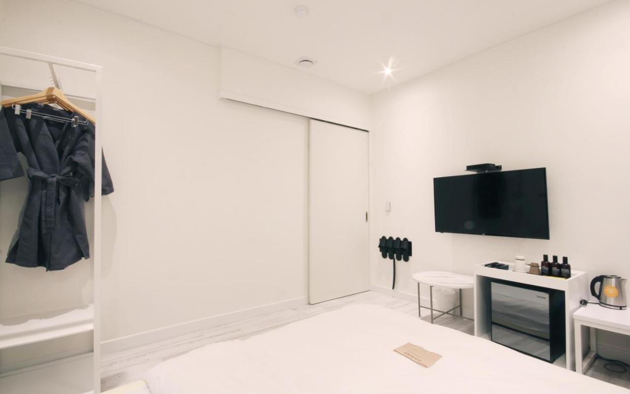 Hotel Yam Yeosu Hakdong Exterior photo